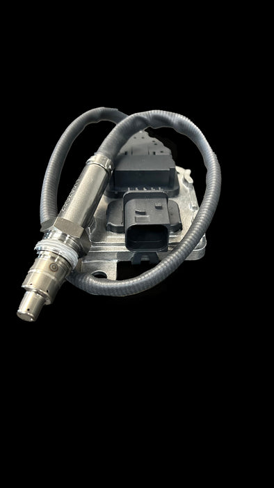 Dinex (340) 3FL022 Nox Sensor Detroit Diesel