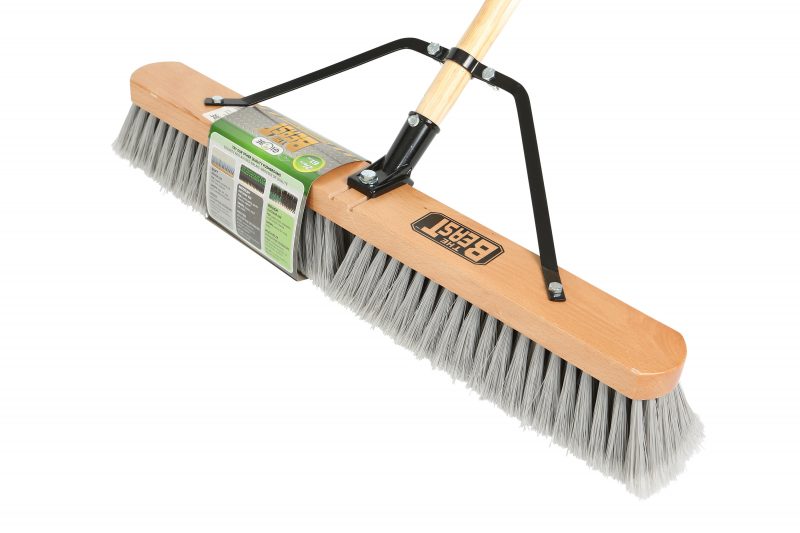 Globe 4062 24" Assembled Wood Block Contractor push broom-Soft
