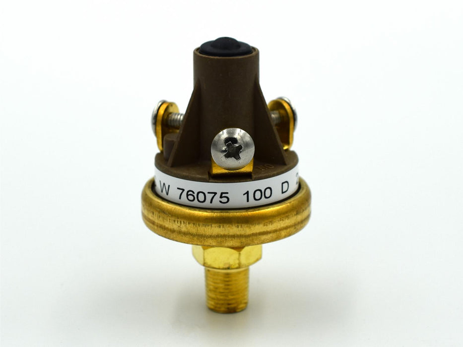 Stewart Warner (805) SW76075 Stewart Warner 5000 Series Pressure Switches SW76075