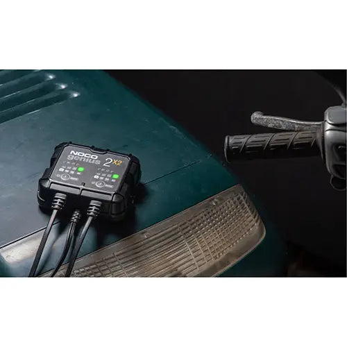 Genius® 2X2™ 2-Bank, 4-Amp Battery Charger - GENIUS2X2