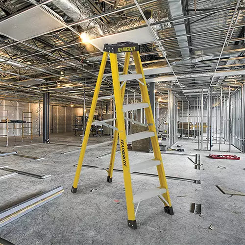 Industrial Heavy-Duty Stepladders (6900 Series) - 6906