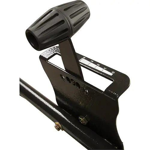 Broadcast Spreader with Stainless Steel Hardware Manufacturer's Warranty - NN138