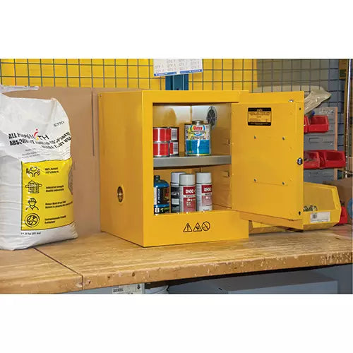 Flammable Storage Cabinet - SGU584