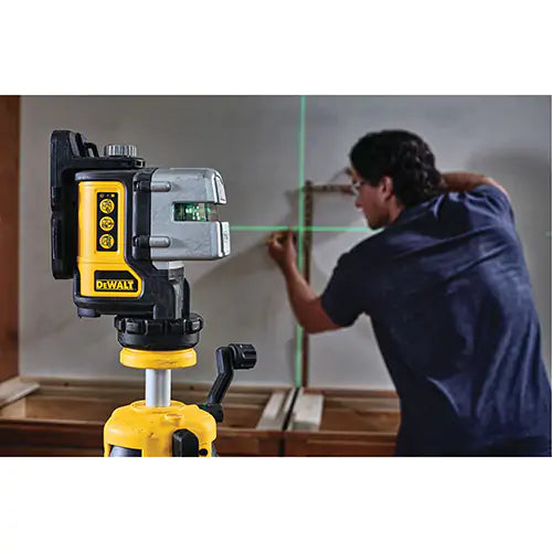 3 Line Green Laser Level - DW089CG