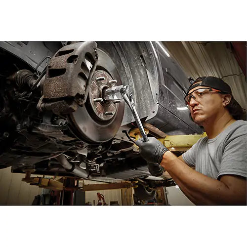 SAE Socket with Four Flat™ Sides Socket Size - 45-34-2001