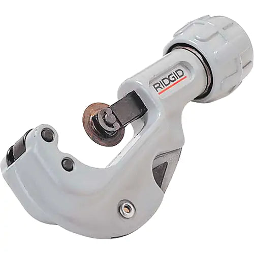 Ratcheting Enclosed Feed Tubing Cutter #205 - 33055