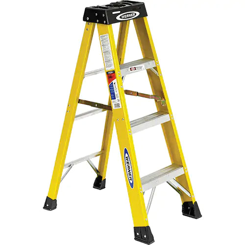 Step Ladder - 6104CA