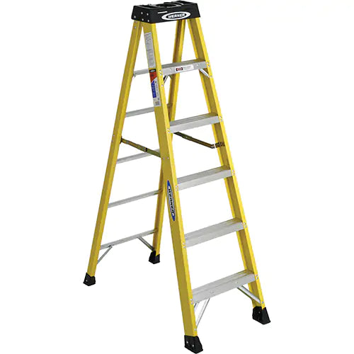 Step Ladder - 6106CA